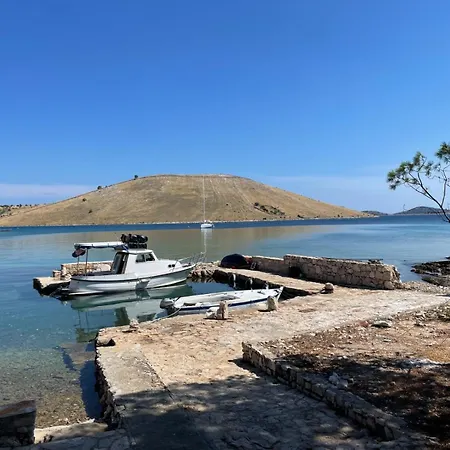 Robinson Tourism Apartman