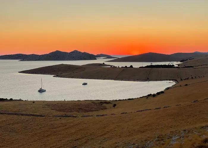 Robinson Tourism * Kornati